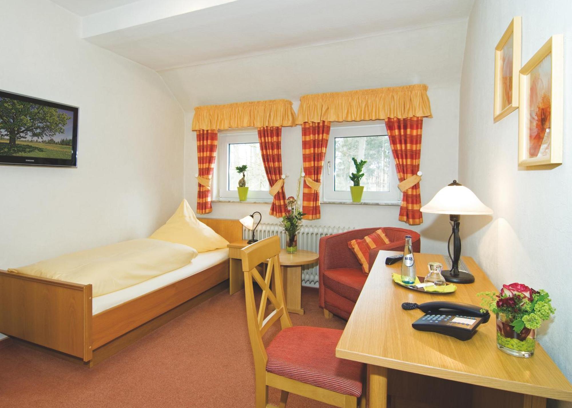 Brammers Landhotel Zum Wietzetal ヴィーツェンドルフ エクステリア 写真