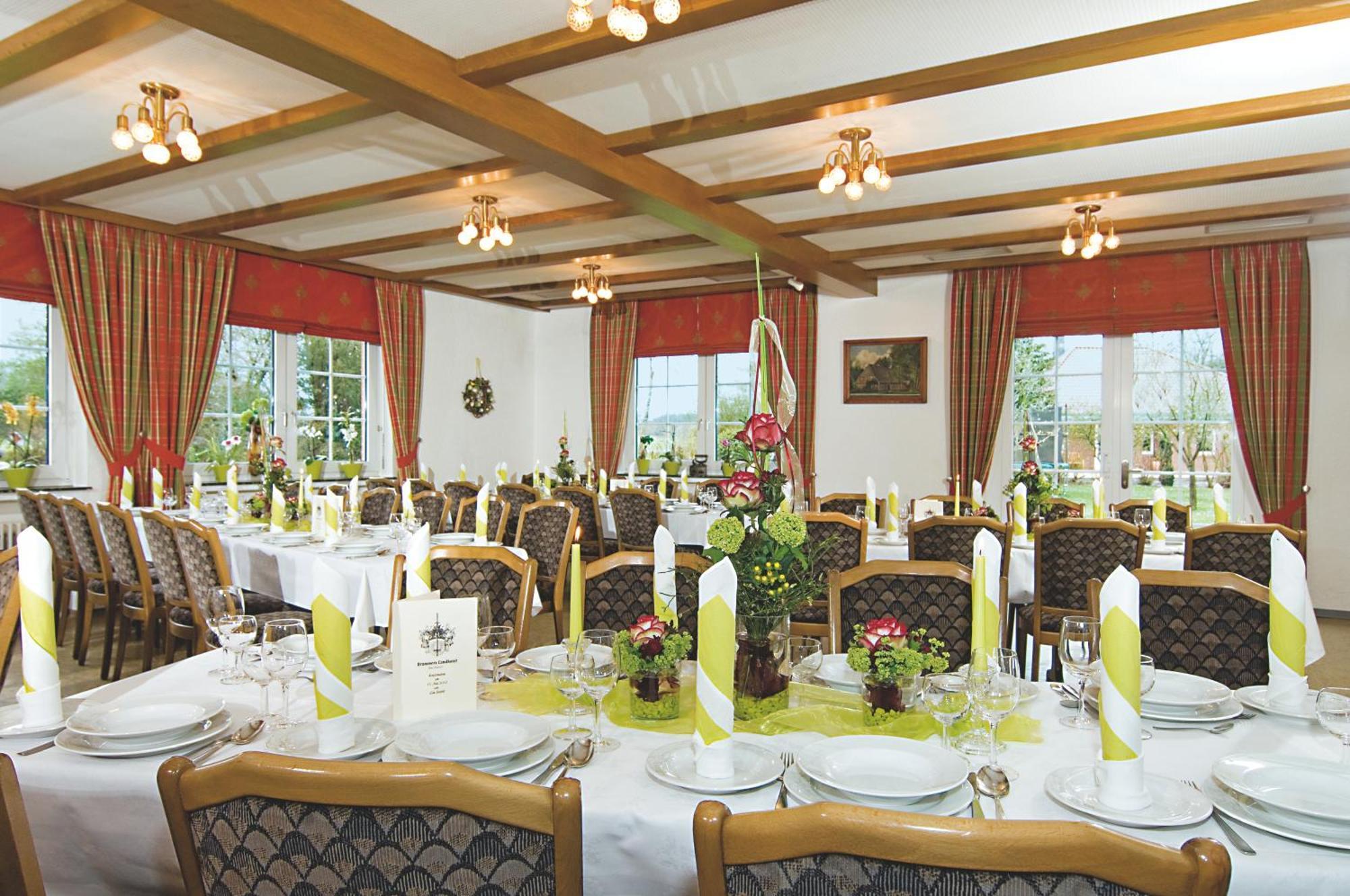 Brammers Landhotel Zum Wietzetal ヴィーツェンドルフ エクステリア 写真